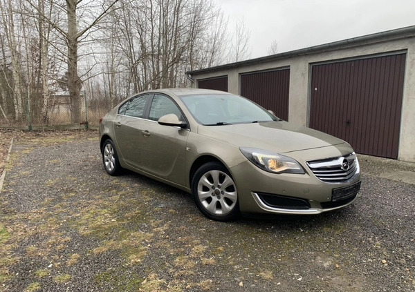 Opel Insignia cena 31500 przebieg: 237035, rok produkcji 2014 z Praszka małe 154